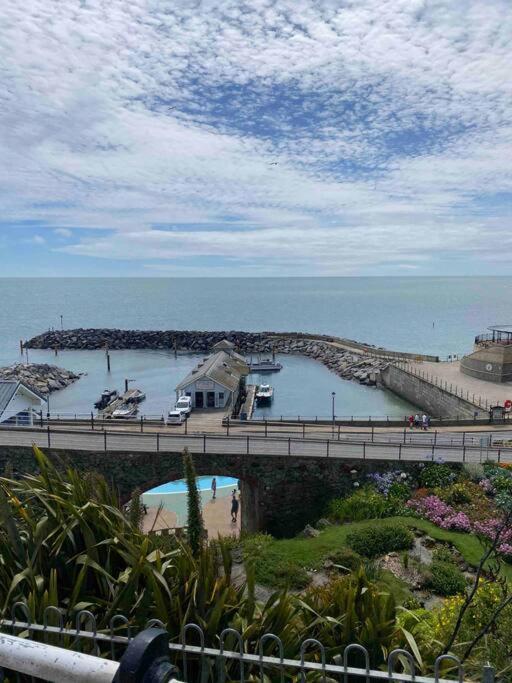 Peaceful Coastal Apartment Ventnor Dış mekan fotoğraf